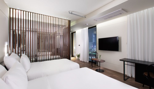 Family Twin Room
