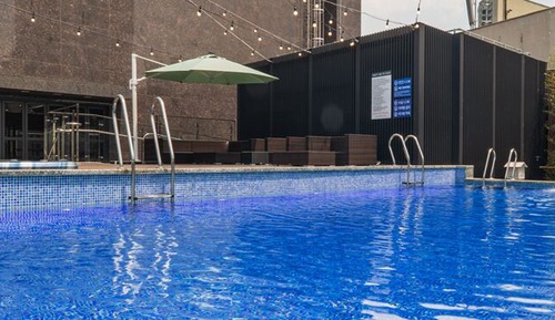 [Summer PKG for 3] Family Twin Room with Breakfast and Swimming Pool Ticket for 1 Time Use