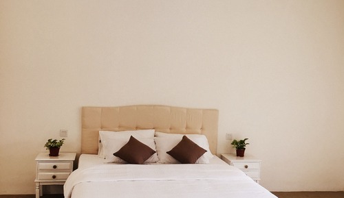 Deluxe Double Room, 1 King Bed, Courtyard View, Courtyard Area