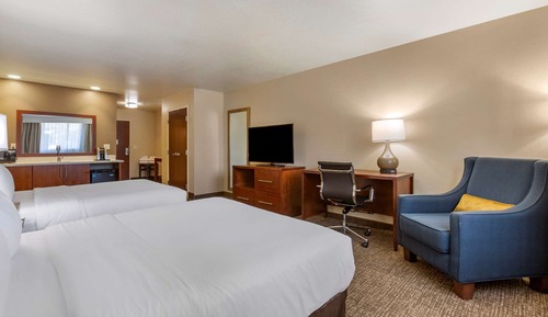 Standard Room, 2 Queen Beds, Non Smoking