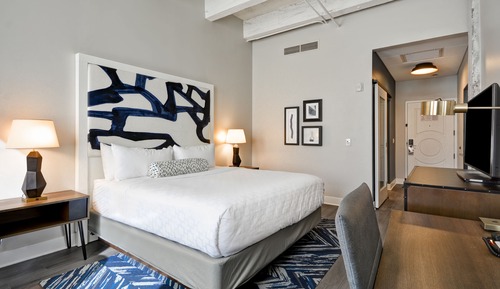 Standard Room, 1 King Bed, Accessible (Communications, Roll-In Shower)