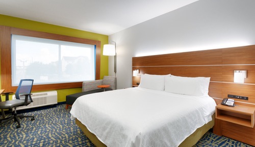 Standard Room, 1 King Bed