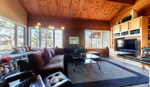 Condo, 3 Bedrooms