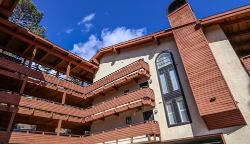 Condo, 2 Bedrooms