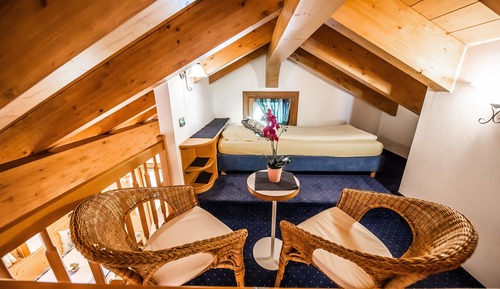 Apartment, Mezzanine (7)