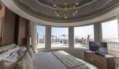 Royal Suite