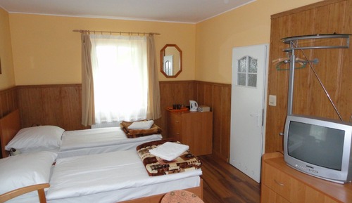 Quadruple Room (1)