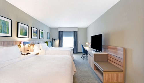 Room, 2 Queen Beds, Non Smoking (Drinks & Snacks)