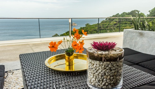 3 Bedrooms Villa