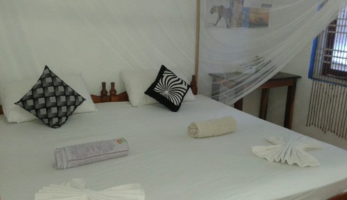 Budget Double Room (Shared Bathroom)
