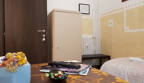 Single Room, Shared Bathroom