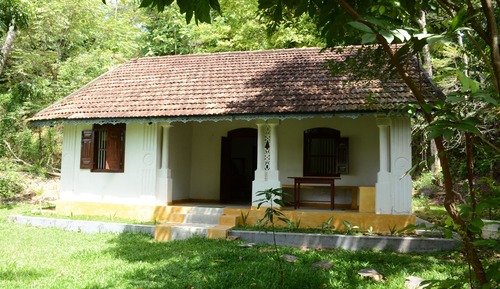 Economy House, Garden View