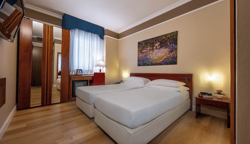 Classic Double or Twin Room