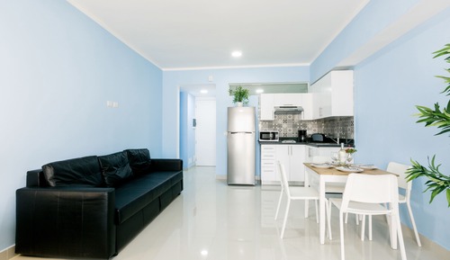 Deluxe Master Suite - Extra Pool Access & Beach Club Access