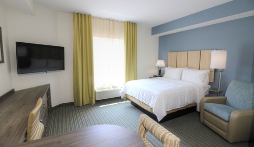 Suite, 1 Bedroom, Accessible (Communications)