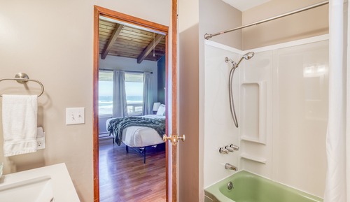 OREGON SUITE