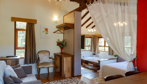 Romantic Cabin, 1 King Bed, Garden Area (Casal Luxo 4)