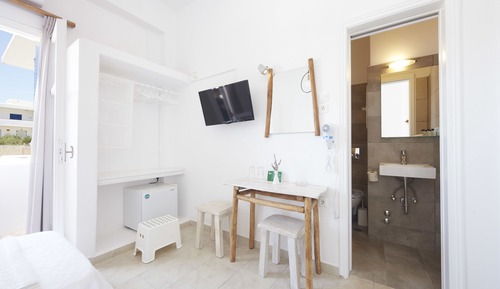 Double Room (Garden View)