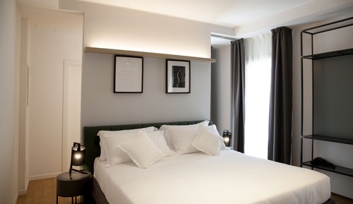 Junior Suite, 1 Queen Bed with Sofa bed, Kitchenette