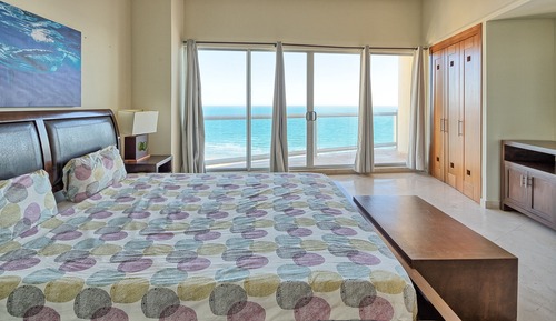 Panoramic Condo