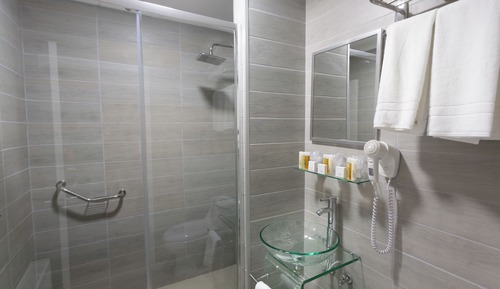 Standard Triple Room, 3 Twin Beds, Private Bathroom