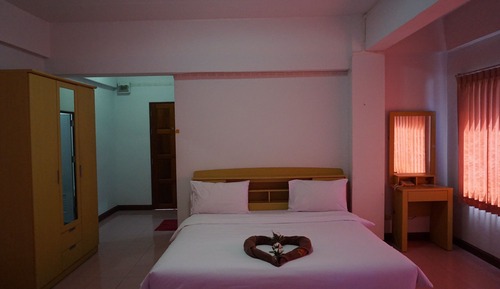 Standard Double Room with Bathtub
