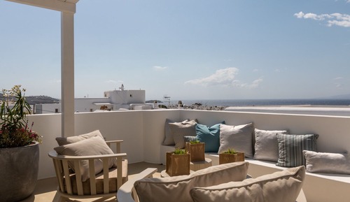 Deluxe Suite, 1 Queen Bed, Sea View