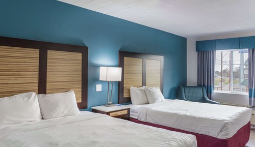 Standard Room, 2 Queen Beds, Non Smoking