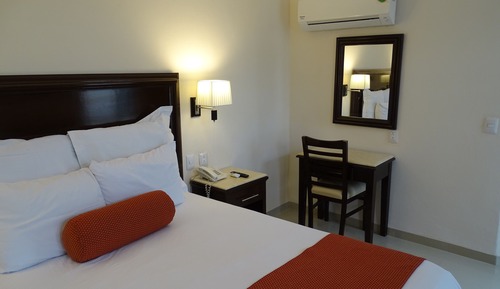Classic Single Room, 1 Double Bed