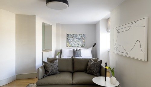 New Studio with Skyline Terrace