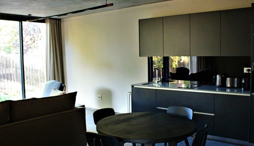 The Oak Suite