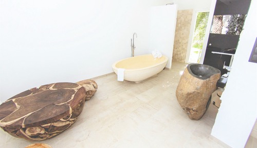 Deluxe Double Room, Garden View