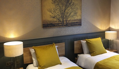 Superior Twin Room, Ensuite, Garden View