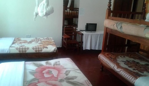 Shared Dormitory (8 Beds)