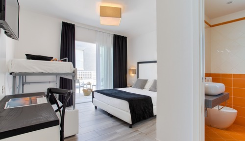 Superior Quadruple Room