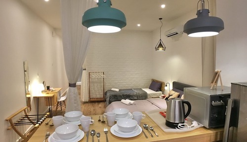 Room, 2 Bedrooms