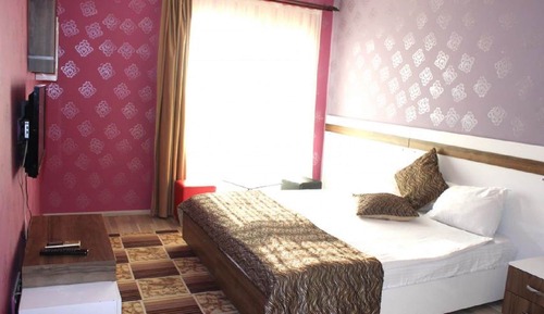 Comfort Suite, 1 King Bed, Sea Facing