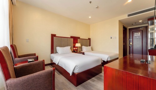 Deluxe Room Twin