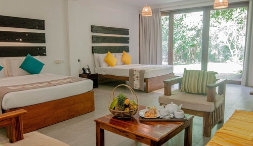 Deluxe Quadruple Room