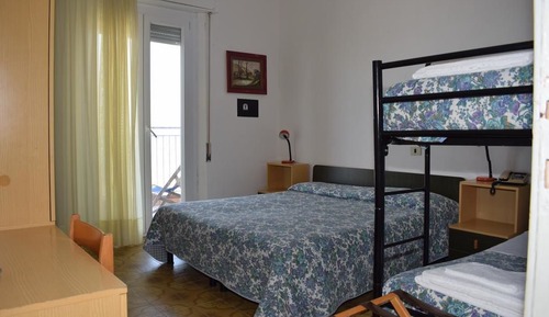 Superior Double or Twin Room, Sea View