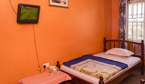 Economy Twin Room