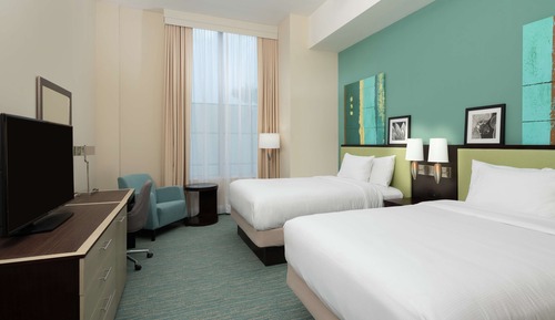 Suite, 2 Queen Beds, Accessible, Bathtub (Mobility)