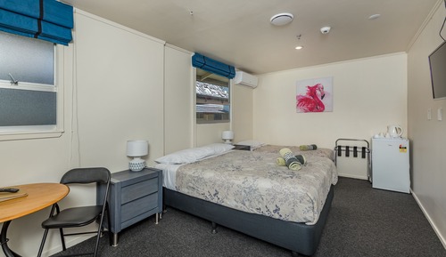 Triple Room, Multiple Beds