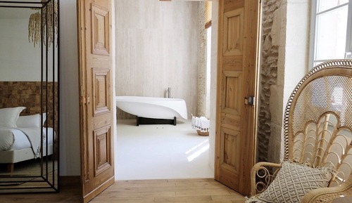 Exclusive Room