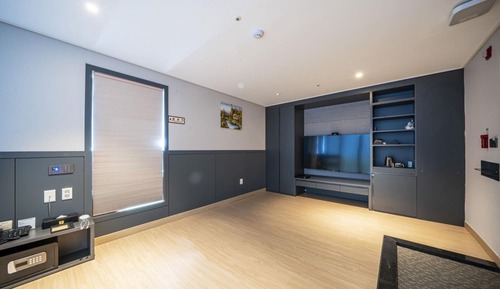 Room (Business ondol)