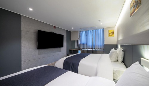 Room (Business Twin (Breakfast for 2 person)