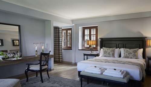 Superior Suite - Split Level