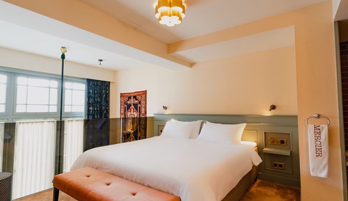 Superior Suite, Mezzanine