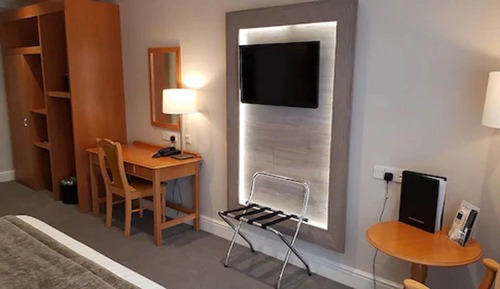 Executive Suite
