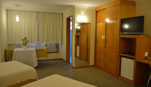 Luxury triple room double